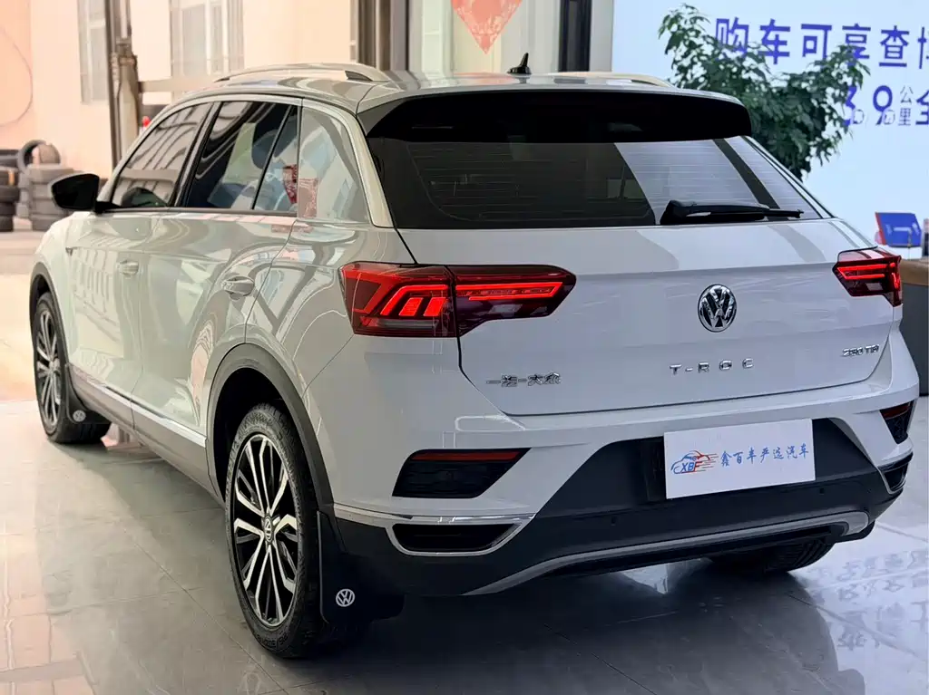 Volkswagen T-Roc 2020 — фото 8