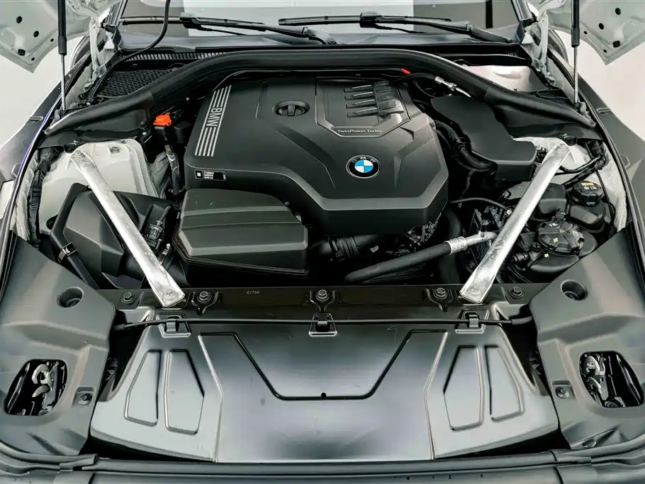BMW Z4 2023 — фото 22