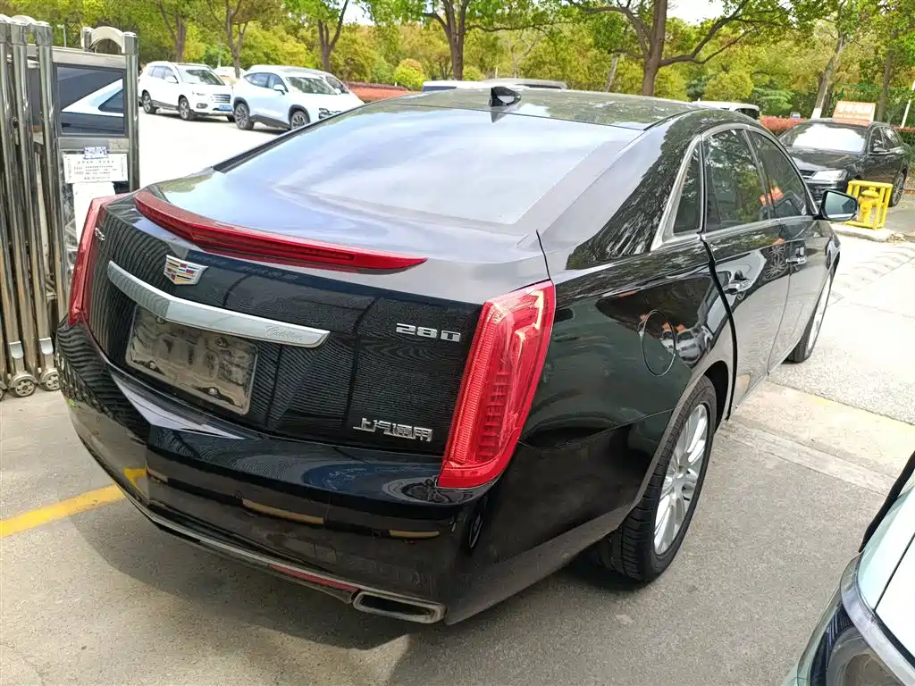 Cadillac XTS 2017 — фото 5