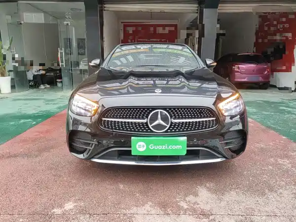 Mercedes-Benz E-Class 2021