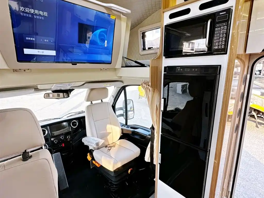 IVECO Ousheng 2025 — фото 8