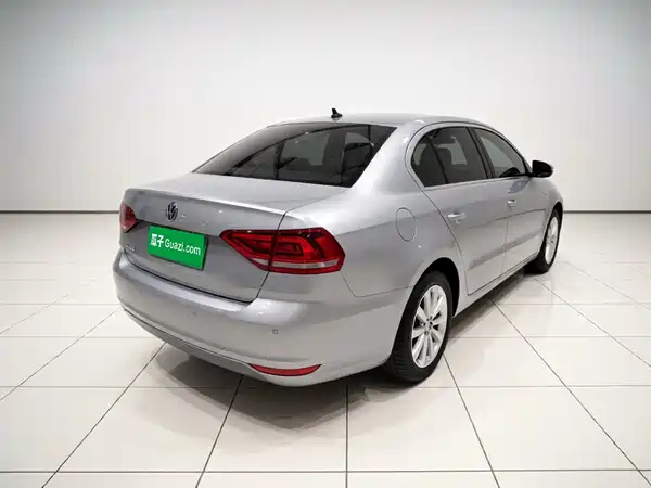 Volkswagen Lavida 2016