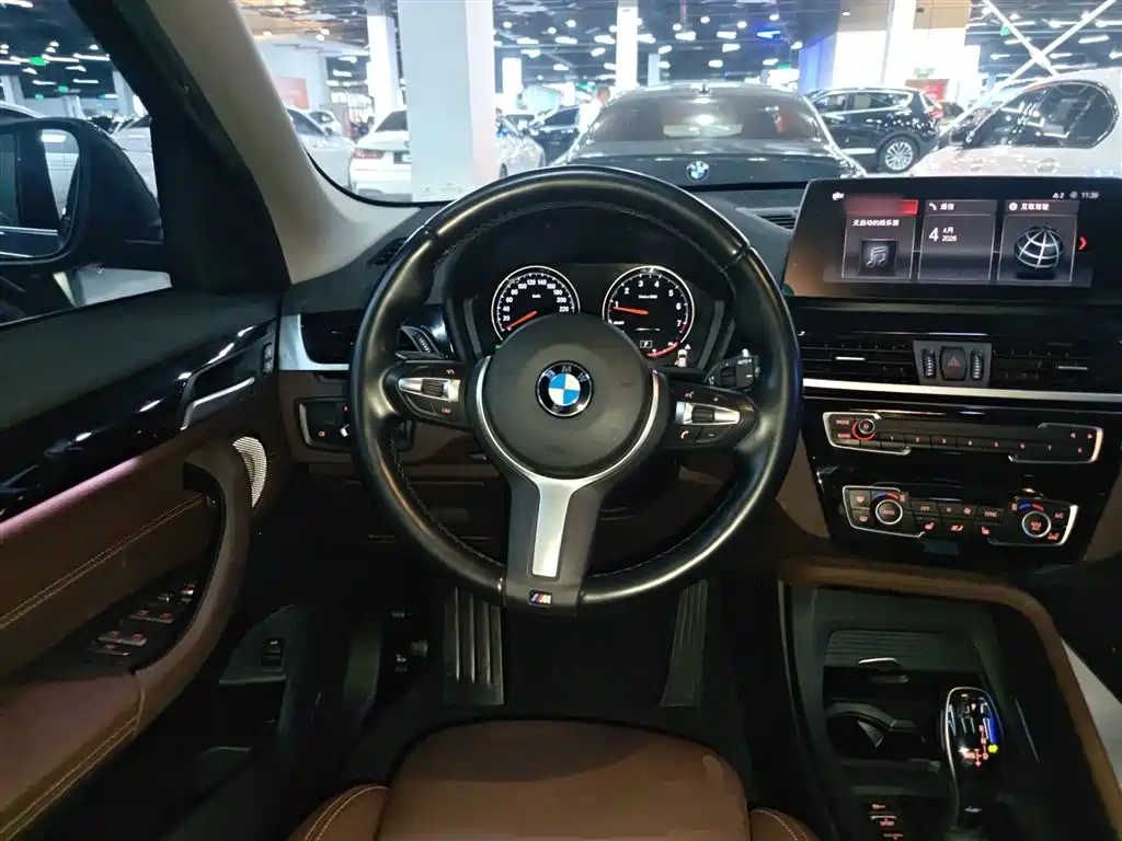 BMW X1 2021 — фото 11