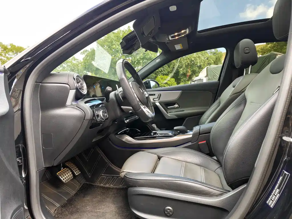 Mercedes-Benz A-Class AMG 2021 — фото 14