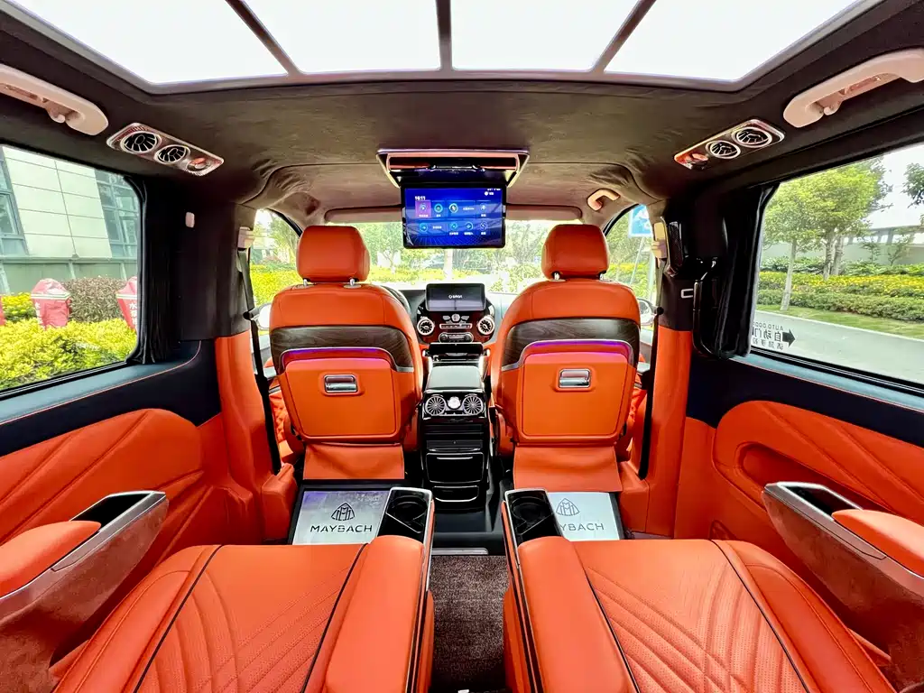 Mercedes-Benz Vito 2022 — фото 13