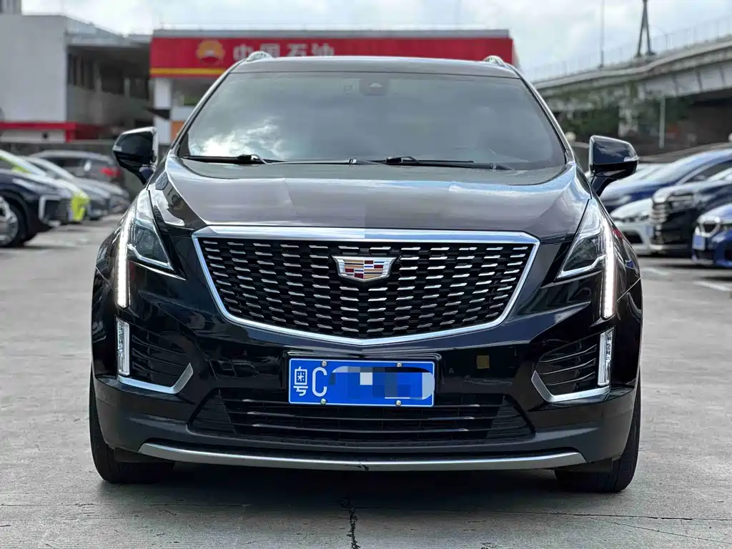 Cadillac XT5 2021 — фото 2