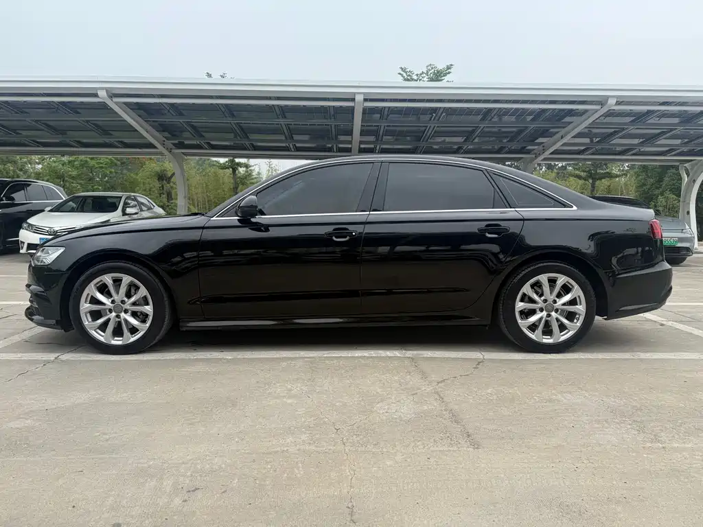 Audi A6L 2018 — фото 14