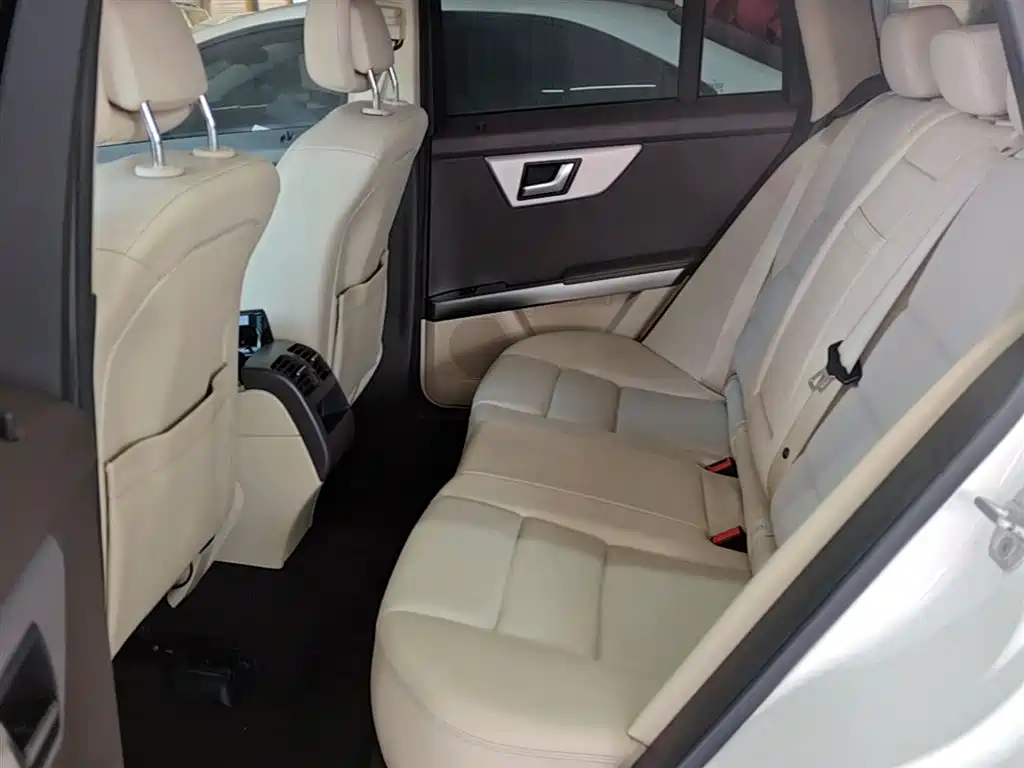 Mercedes-Benz GLK-Class 2015 — фото 17