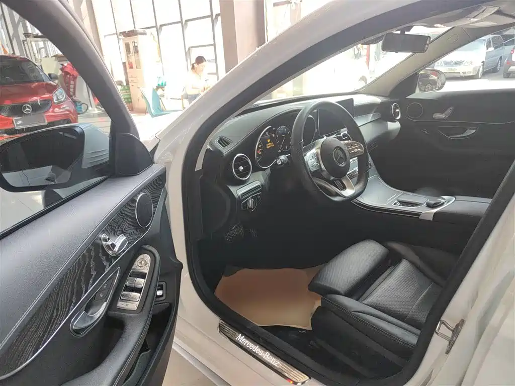 Mercedes-Benz C-Class 2021 — фото 16