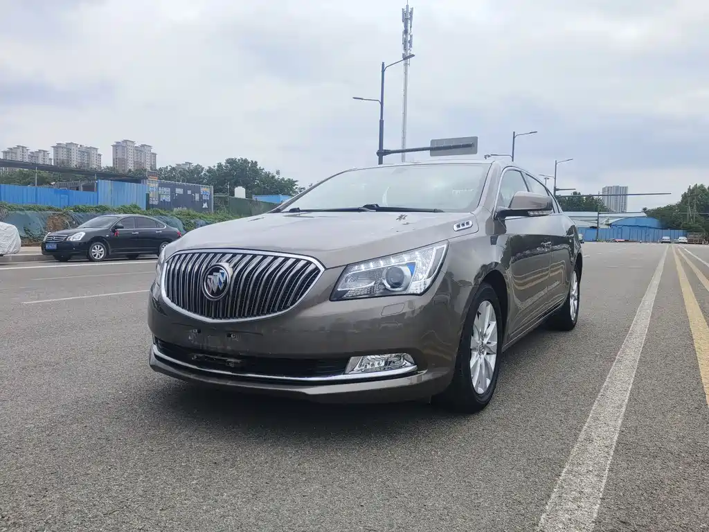 Buick LaCrosse 2016 — фото 1
