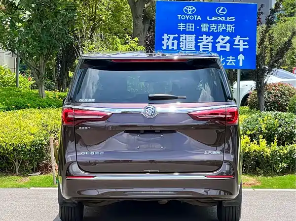Buick GL8 2021