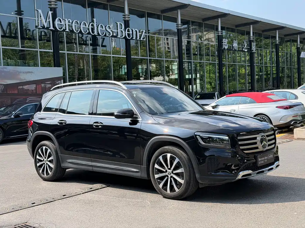 Mercedes-Benz GLB 2025 — фото 2