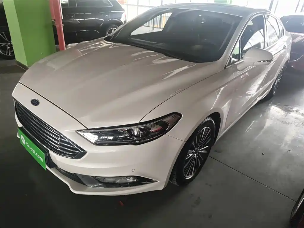 Ford Mondeo 2018 — фото 2