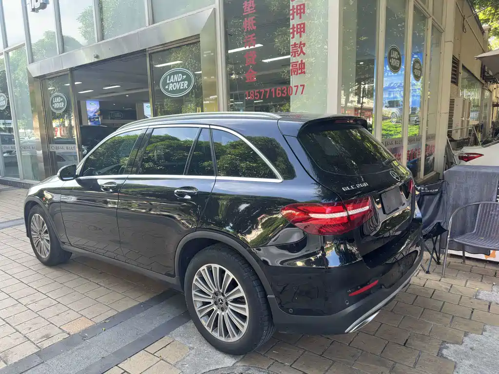Mercedes-Benz GLC 2017