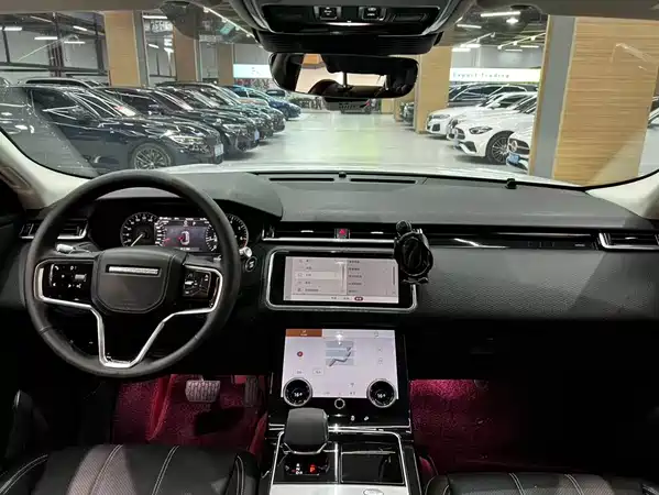 Land Rover Range Rover Velar 2021