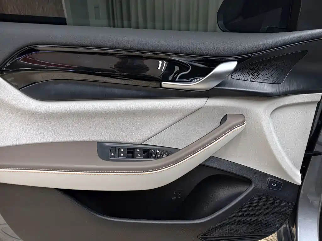 BYD Qin PLUS 2025 — фото 16