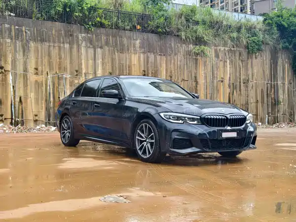 BMW 3 Series 2021