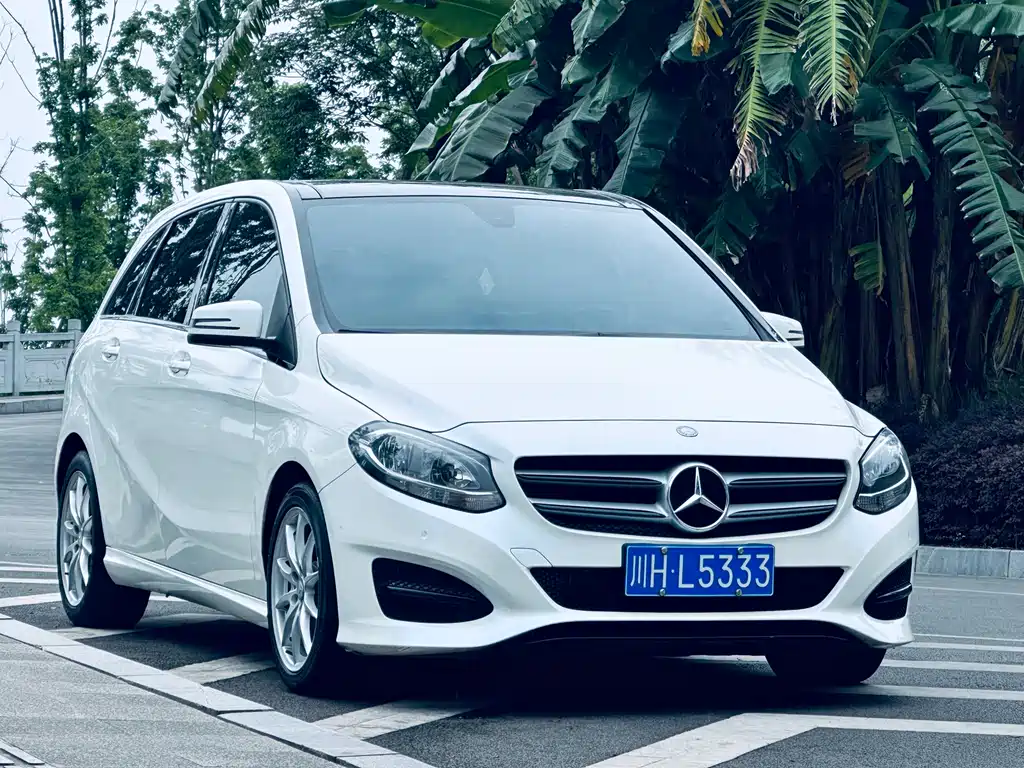 Mercedes-Benz B-Class 2015 — фото 2