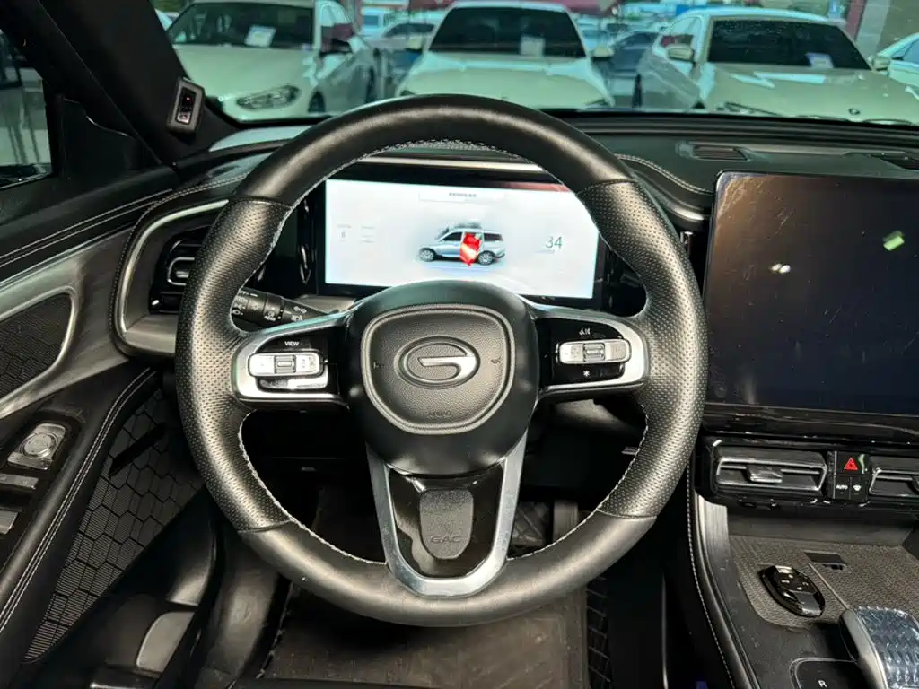 GAC Motor Trumpchi GS8 2024 — фото 12