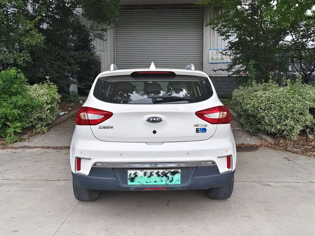 JMC Jianghuai iEV7S 2019 — фото 5