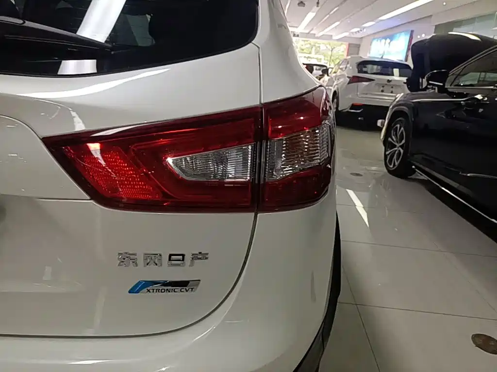 Nissan Qashqai 2018 — фото 8