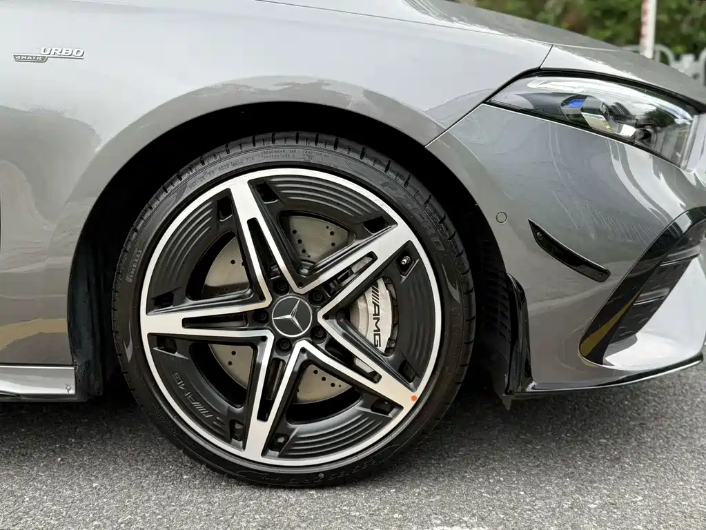 Mercedes-Benz A-Class AMG 2025 — фото 5