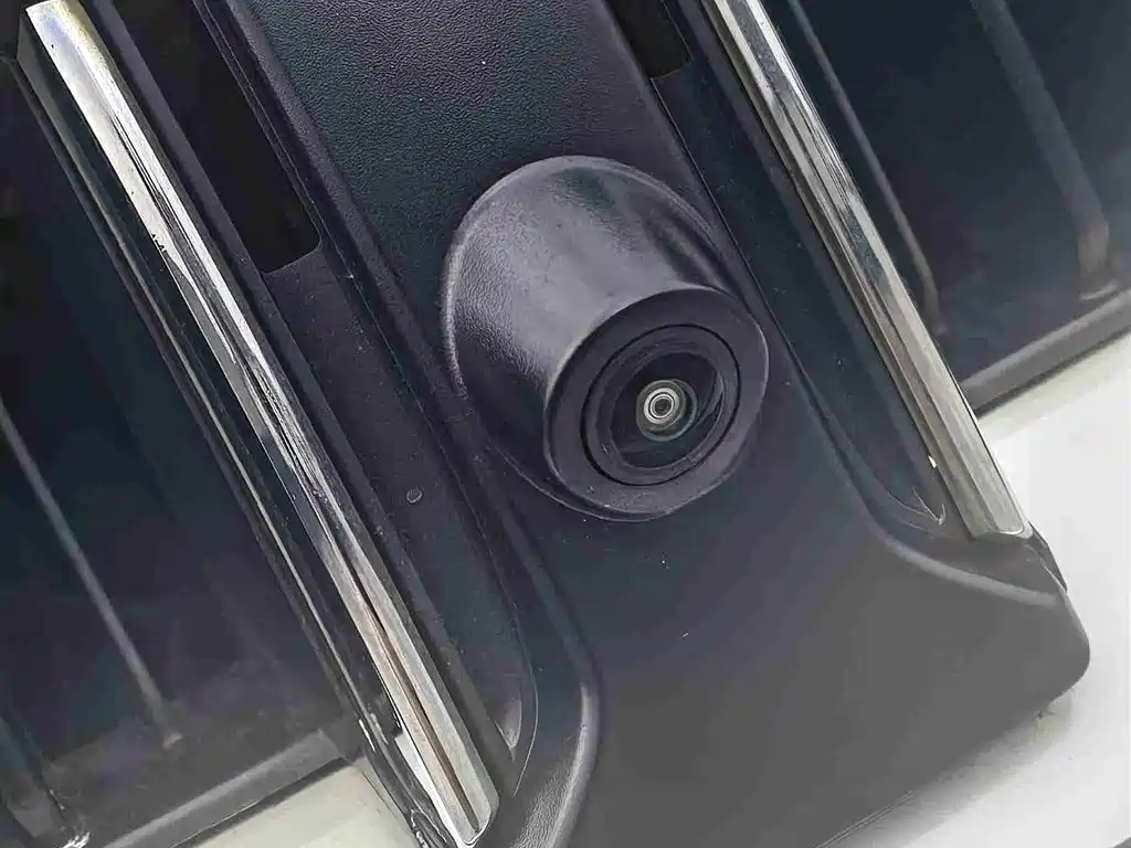 Toyota Prado 2015 — фото 9