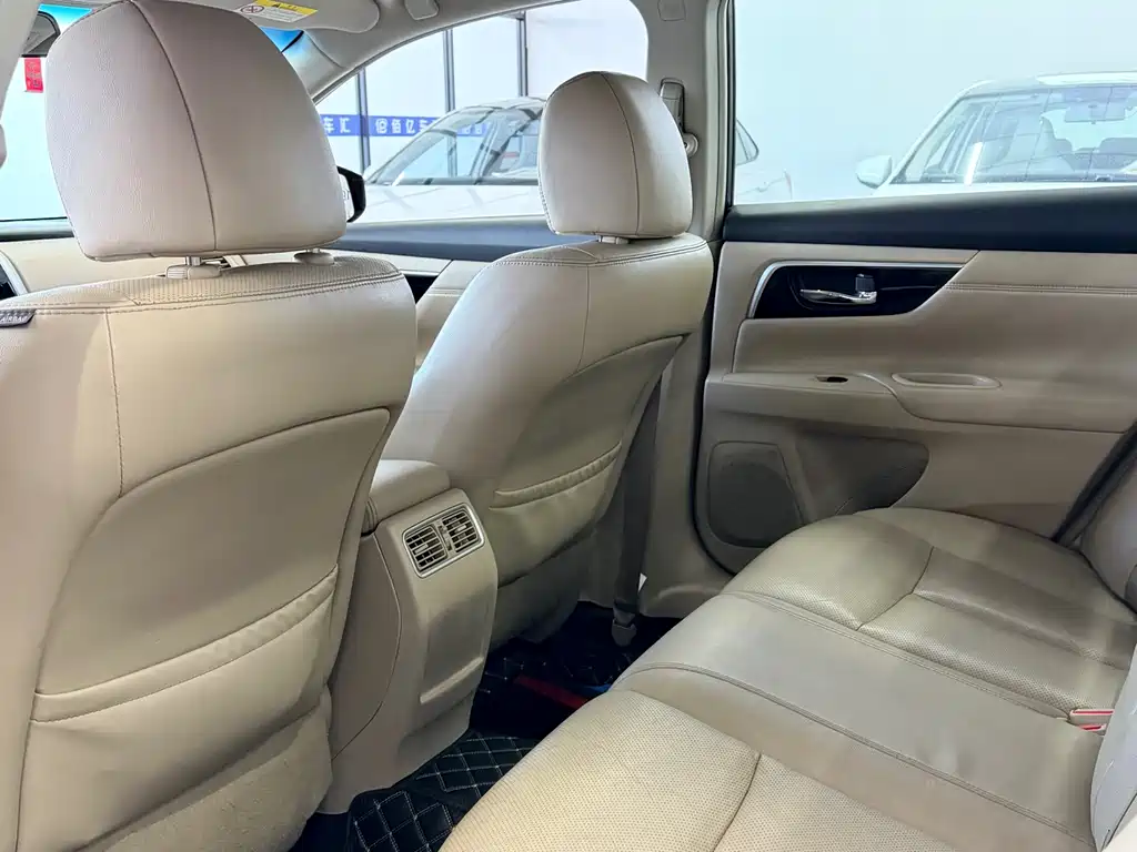 Nissan Teana 2017 — фото 11