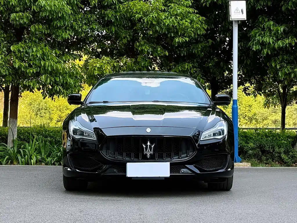 Maserati Quattroporte 2014 — фото 2