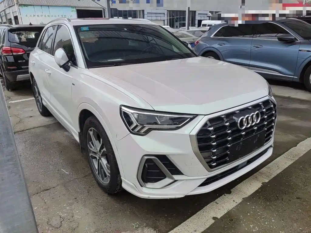 Audi Q3 2020 — фото 4