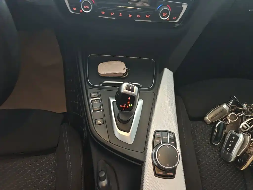 BMW 4 Series 2019 — фото 14