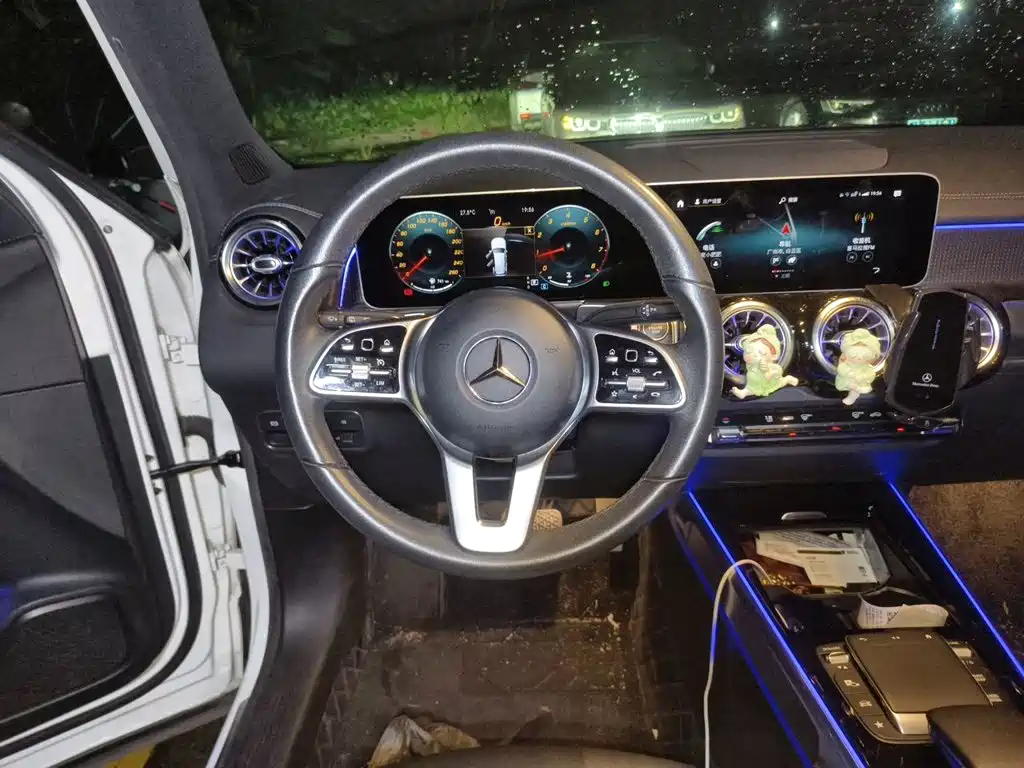 Mercedes-Benz GLB 2020 — фото 11