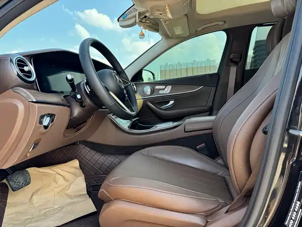 Mercedes-Benz E-Class 2018