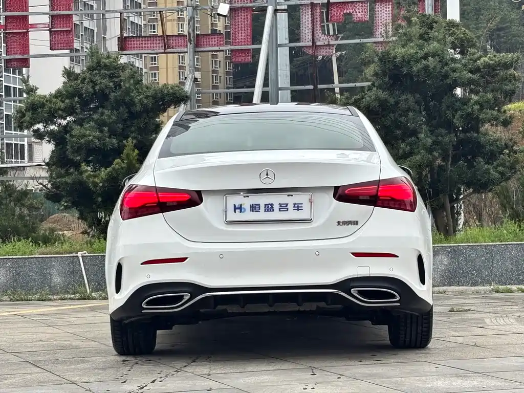 Mercedes-Benz A-Class 2023 — фото 8