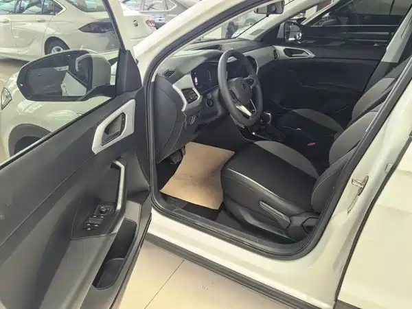 Volkswagen Tacqua 2025