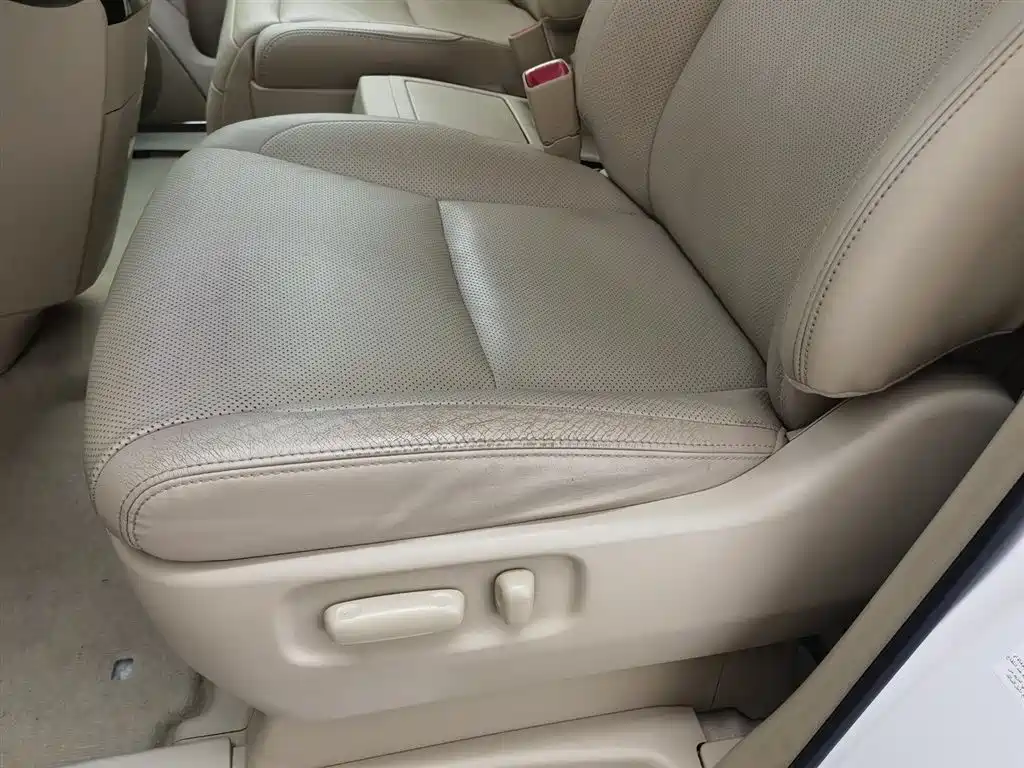 Toyota Alphard 2014 — фото 20