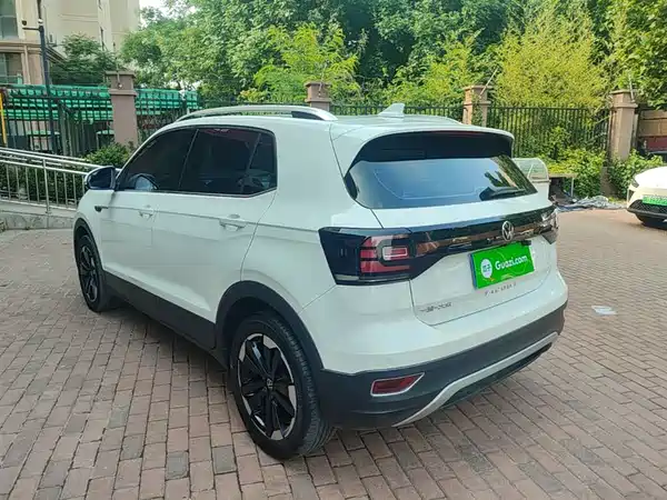 Volkswagen Tacqua 2021
