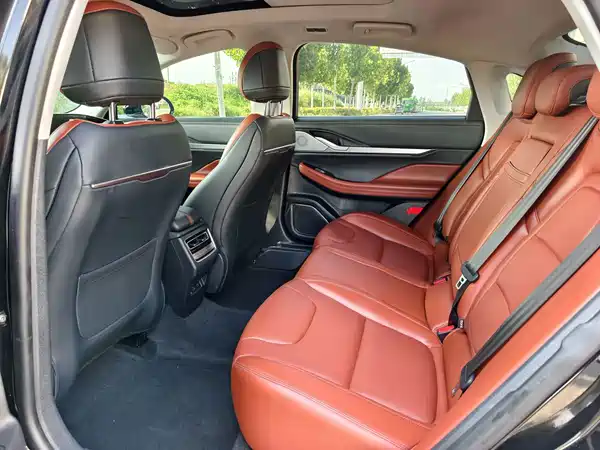 Lincoln Z 2025