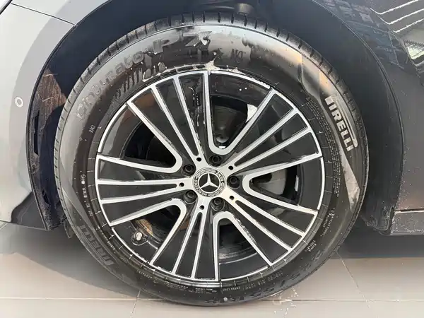 Mercedes-Benz E-Class 2026