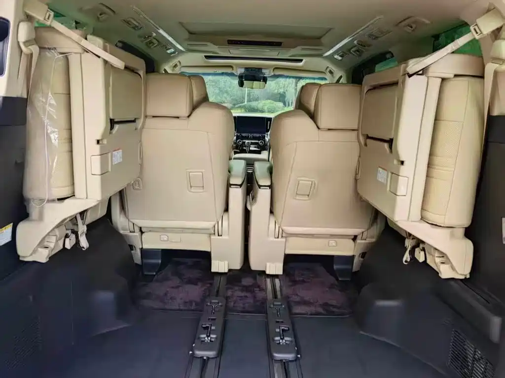 Toyota Vellfire 2020 — фото 6