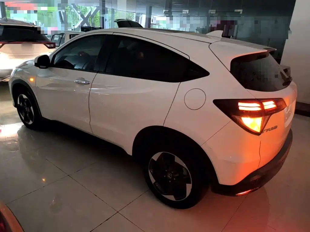 Honda Vezel 2019 — фото 6