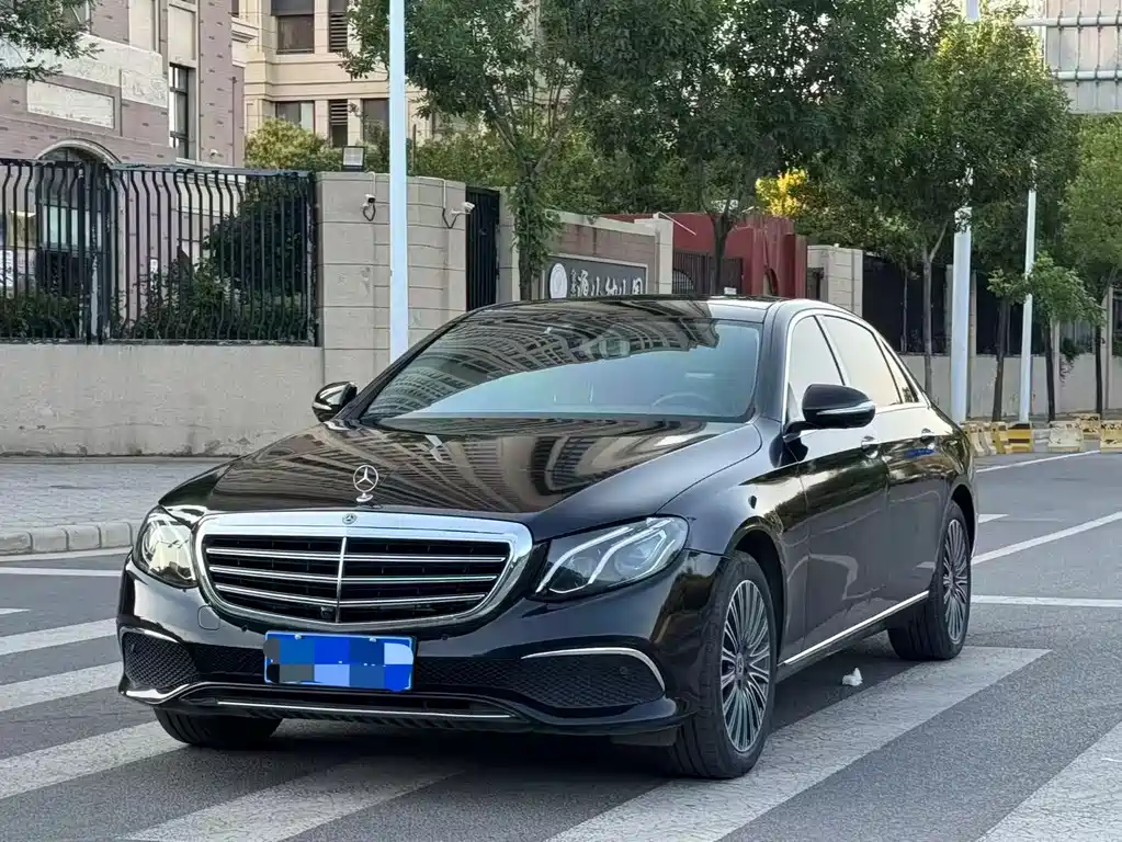 Mercedes-Benz E-Class 2019 — фото 1