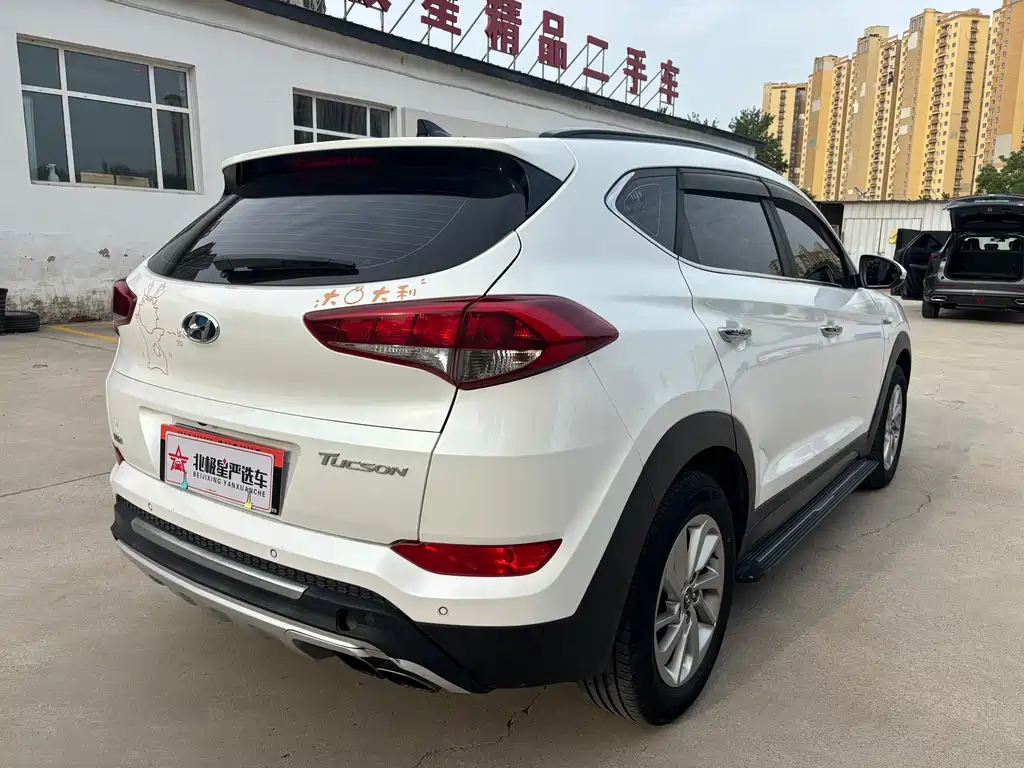 Hyundai Tucson 2016 — фото 7