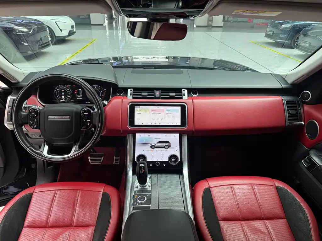 Land Rover Sport 2020 — фото 10