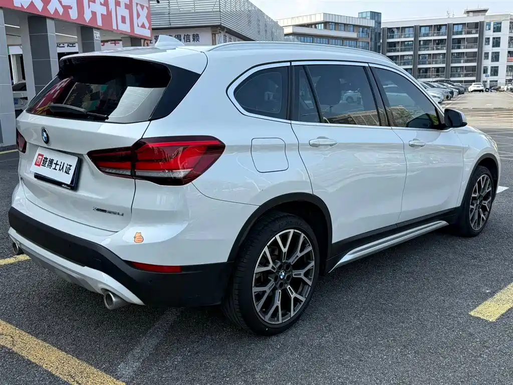 BMW X1 2022 — фото 7