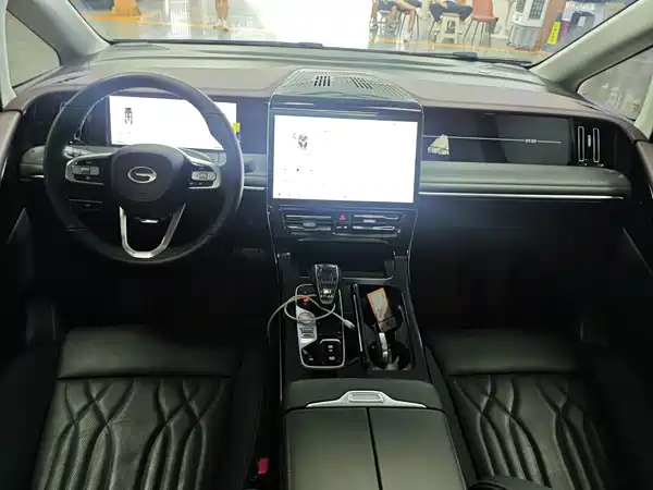 GAC Trumpchi M8 2025