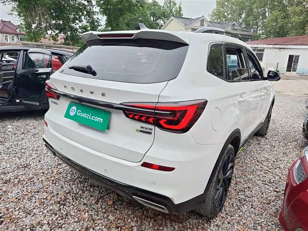 Roewe RX5 New Energy 2021 — фото 7