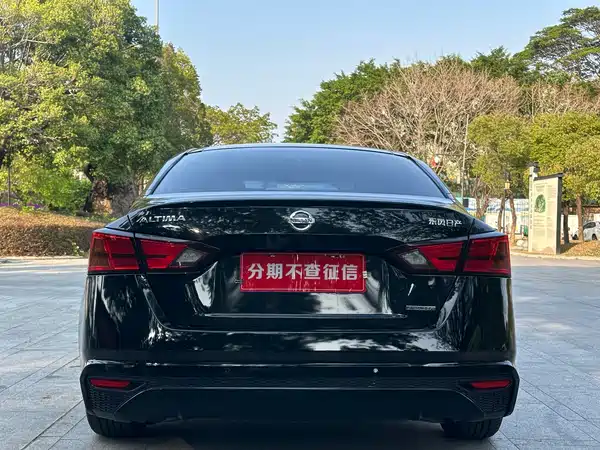 Nissan Teana 2021