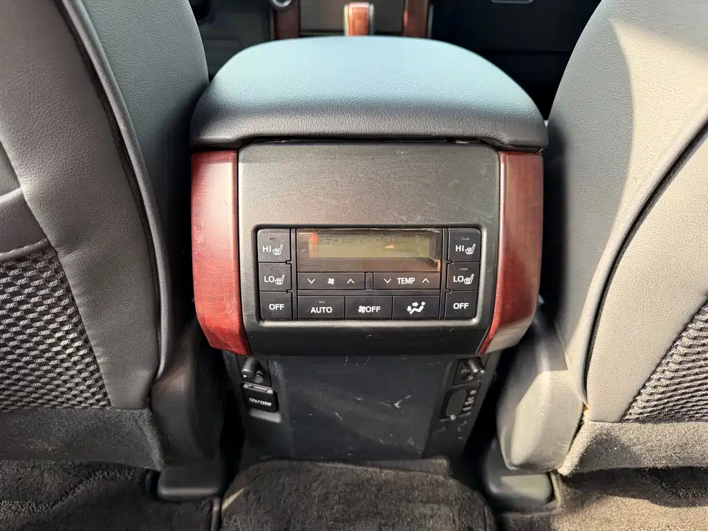 Toyota Prado 2015 — фото 14