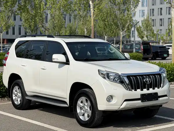 Toyota Prado 2016